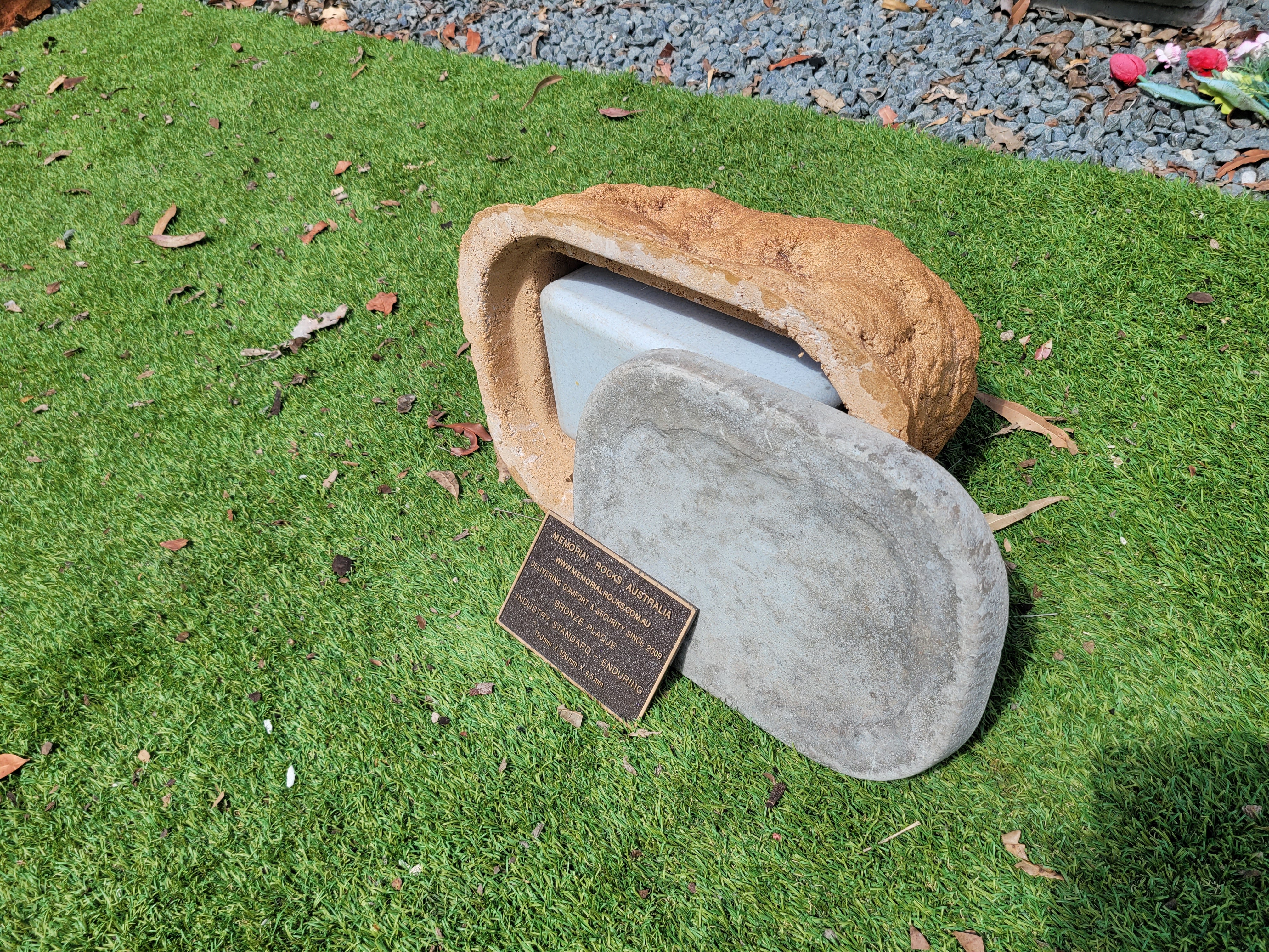 Memorial Rock Urn 1828  Medium Sandstone