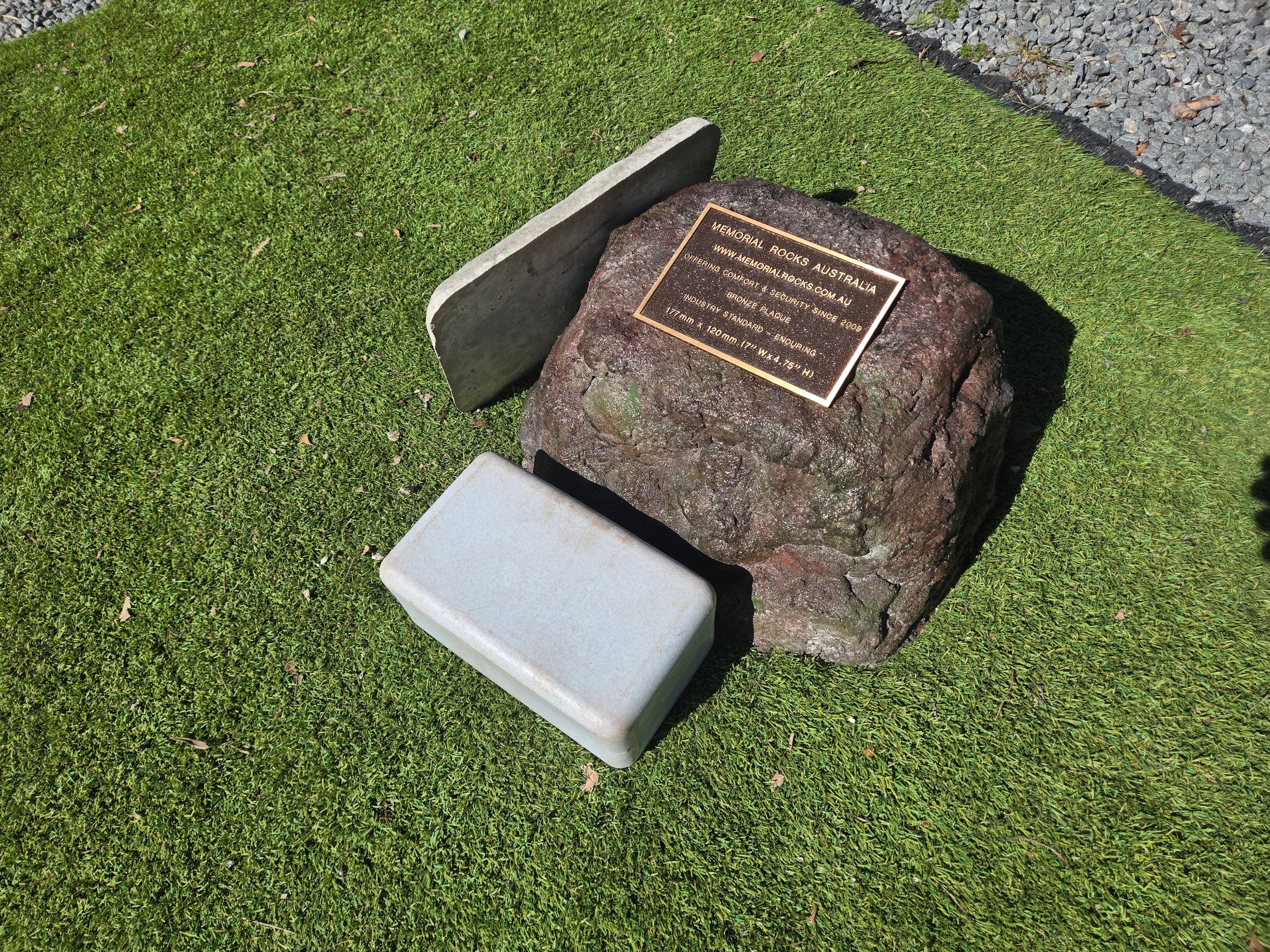 Memorial Rock Urn 2172 Large Black