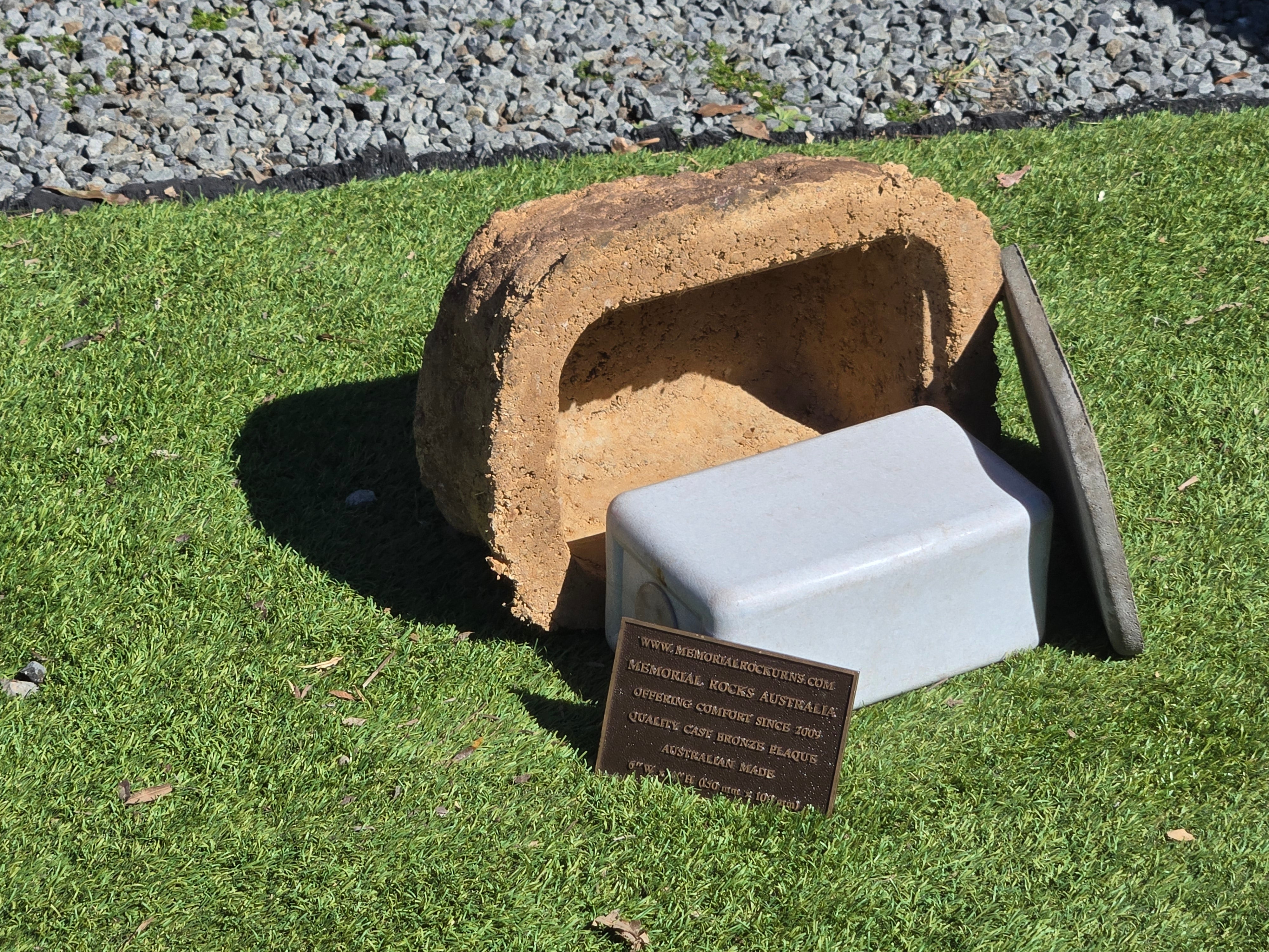 Memorial Rock Urn  2187 Regular Sandstone