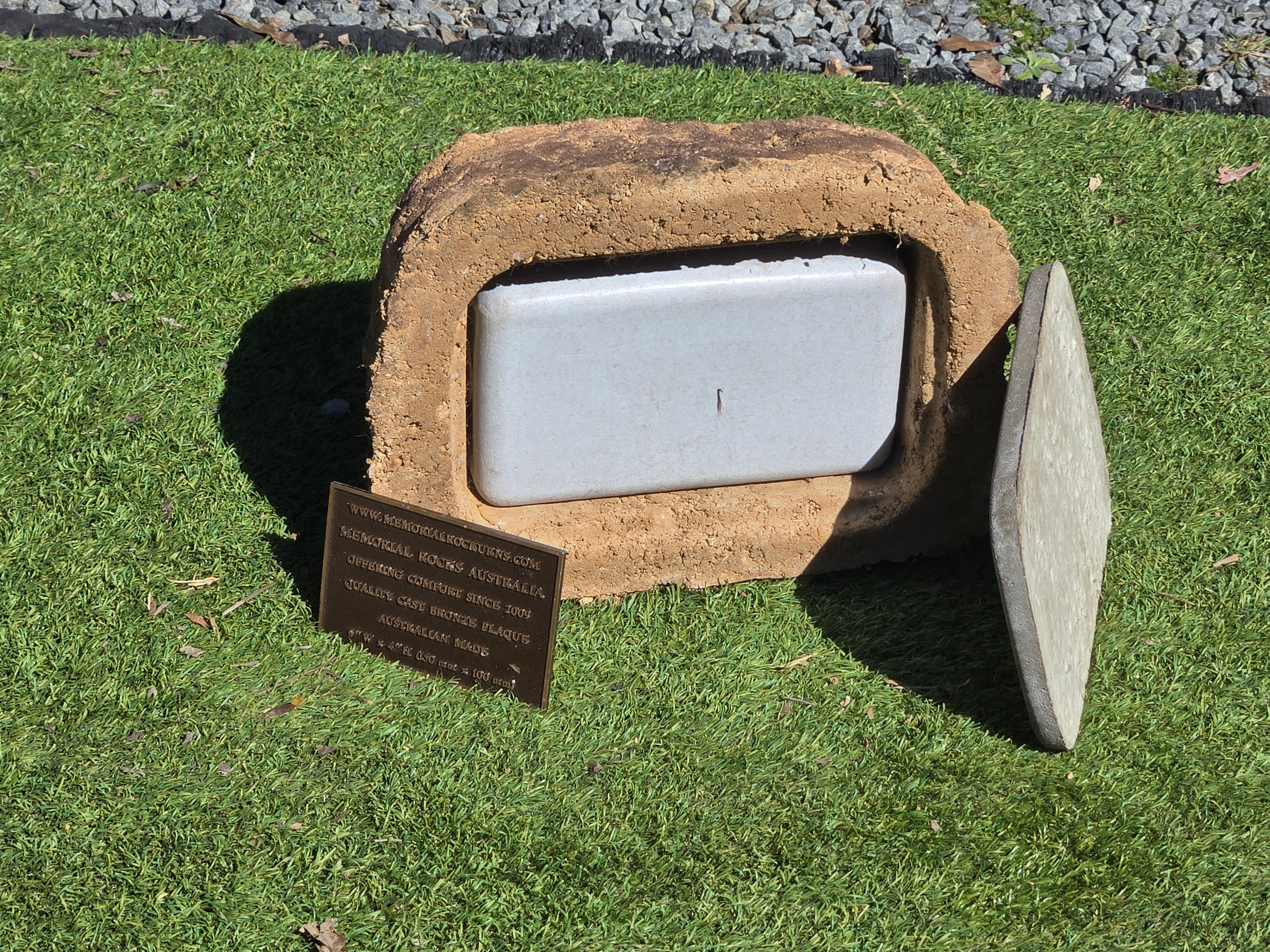 Memorial Rock Urn  2187 Regular Sandstone