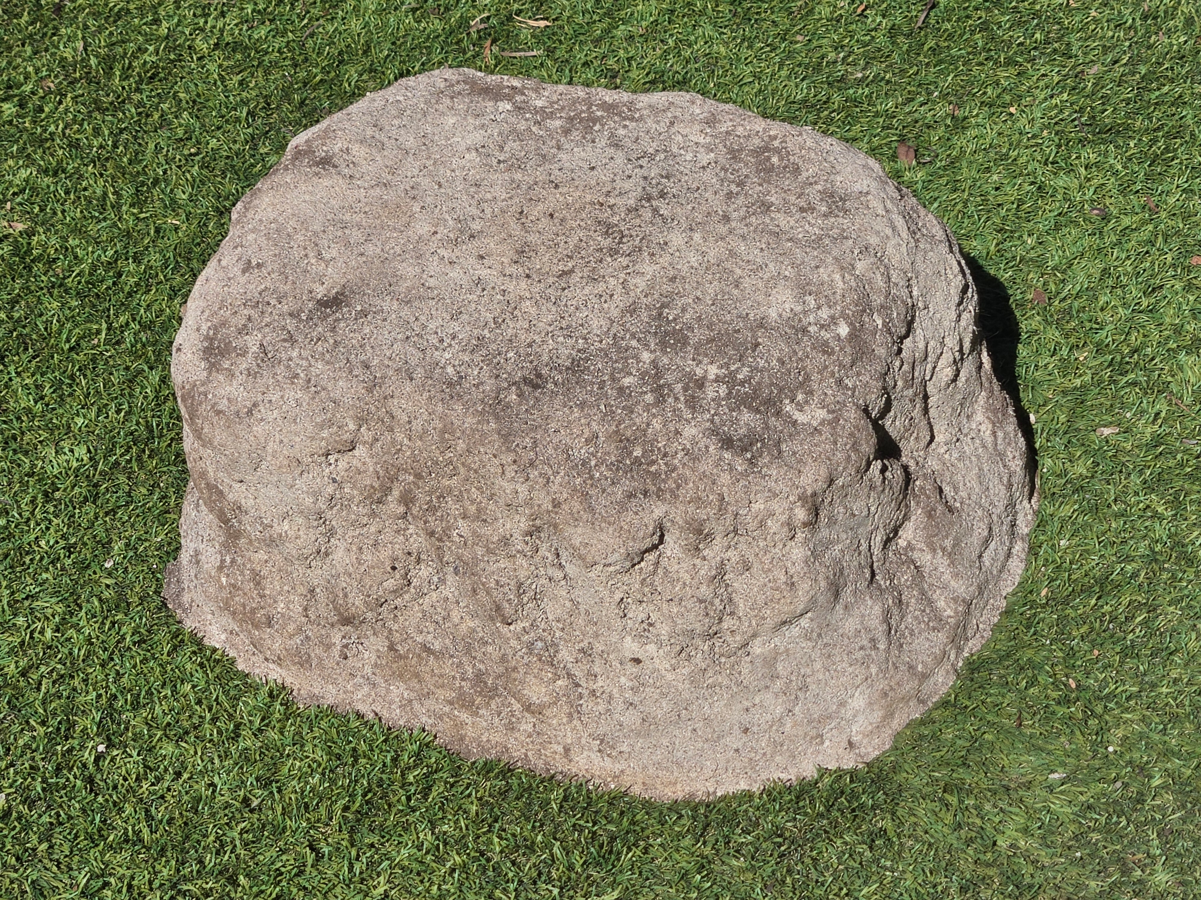 Memorial Rock Urn 2190 Large Natural Riversand