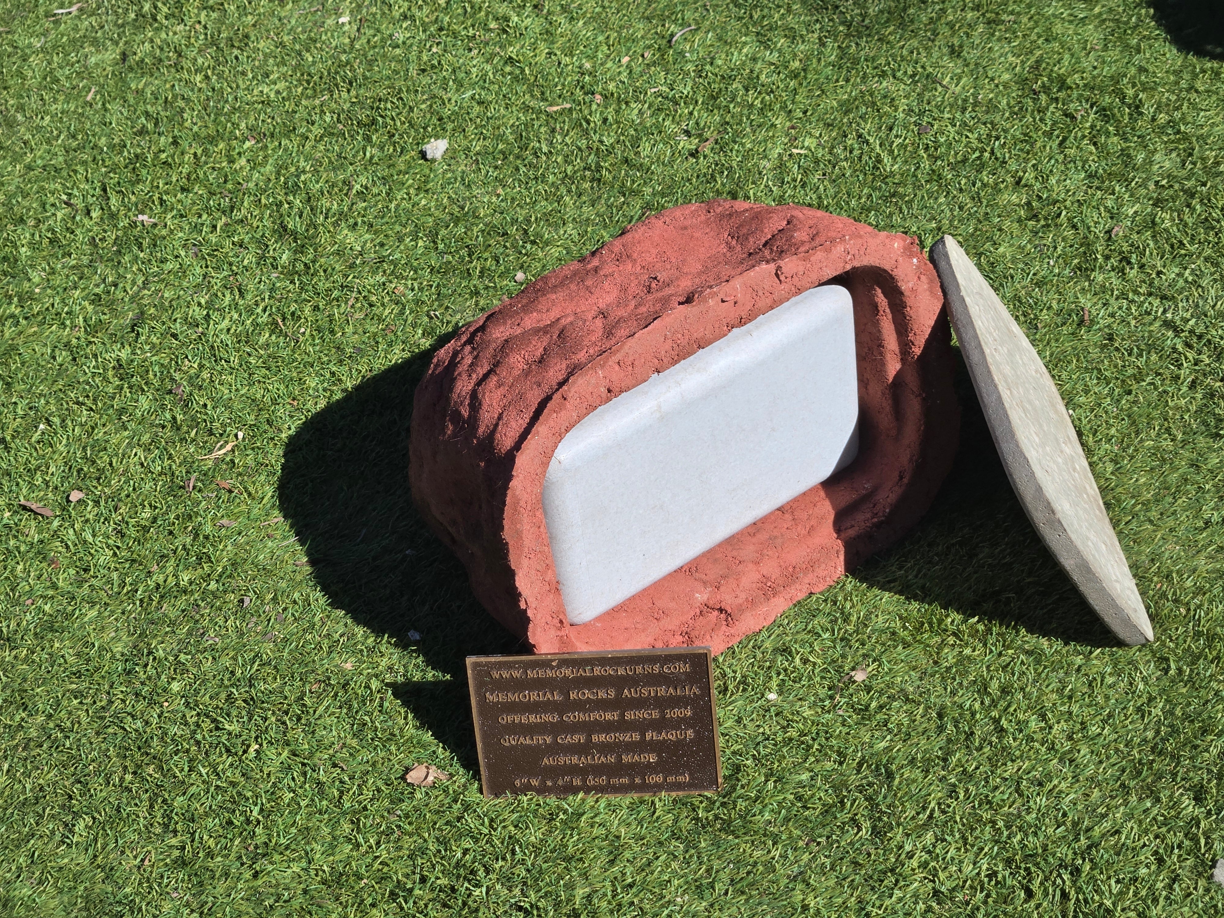 Memorial Rock Urn  2193 Regular Red