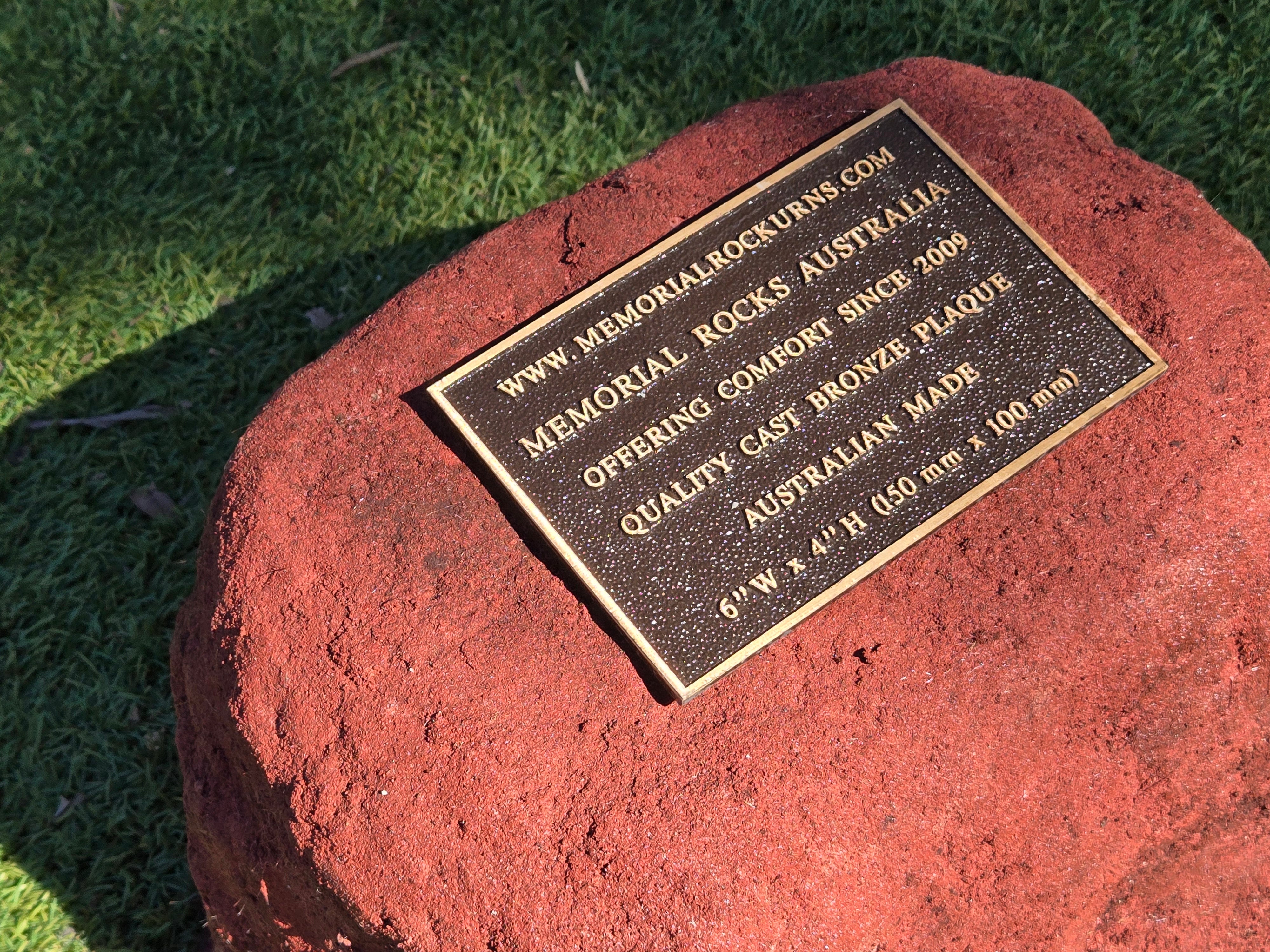 Memorial Rock Urn 2197 Medium Red