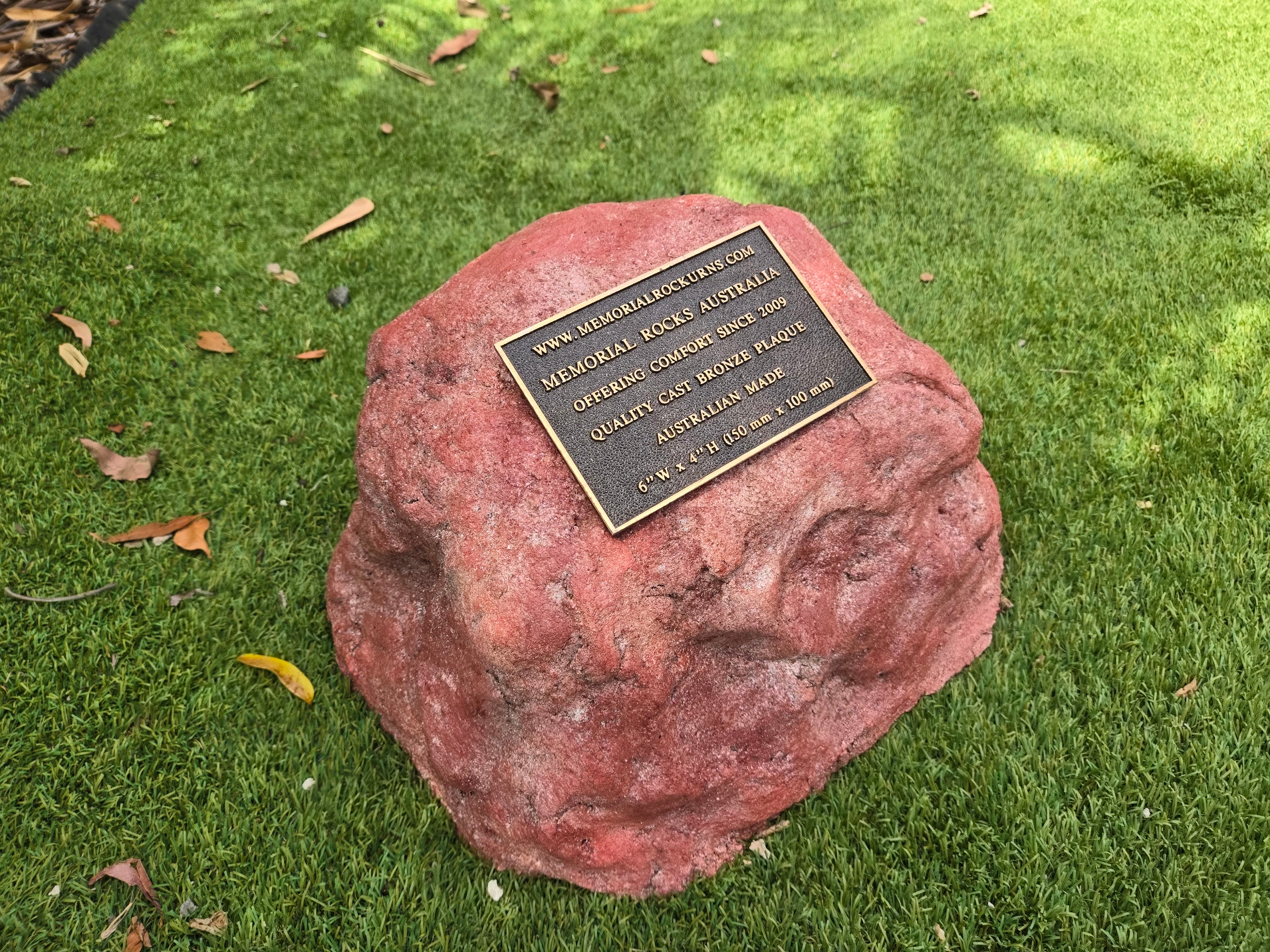 Memorial Rock Urn 2222 Medium Red